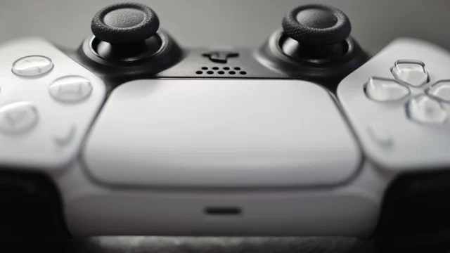 Fin des disques PlayStation : Shawn Layden critique Sony