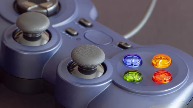 Xbox Elite Series 3: تسريب يكشف مواصفات يد التحكم المقبلة