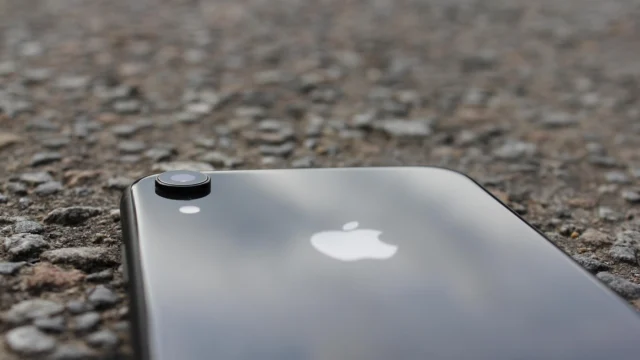 iPhone Duo : Apple ouvre les précommandes de son pliable